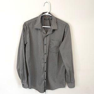 VAN HEUSEN Men’s Traveler Long Sleeve Shirt